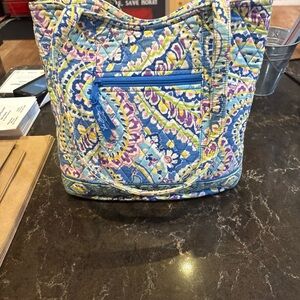 Vera Bradley Capri Blue Bucket Tote Quilted  12”W 10”H LNC